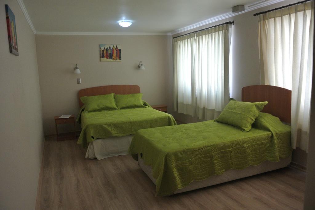 Hostal Solaris Ла-Серена Номер фото