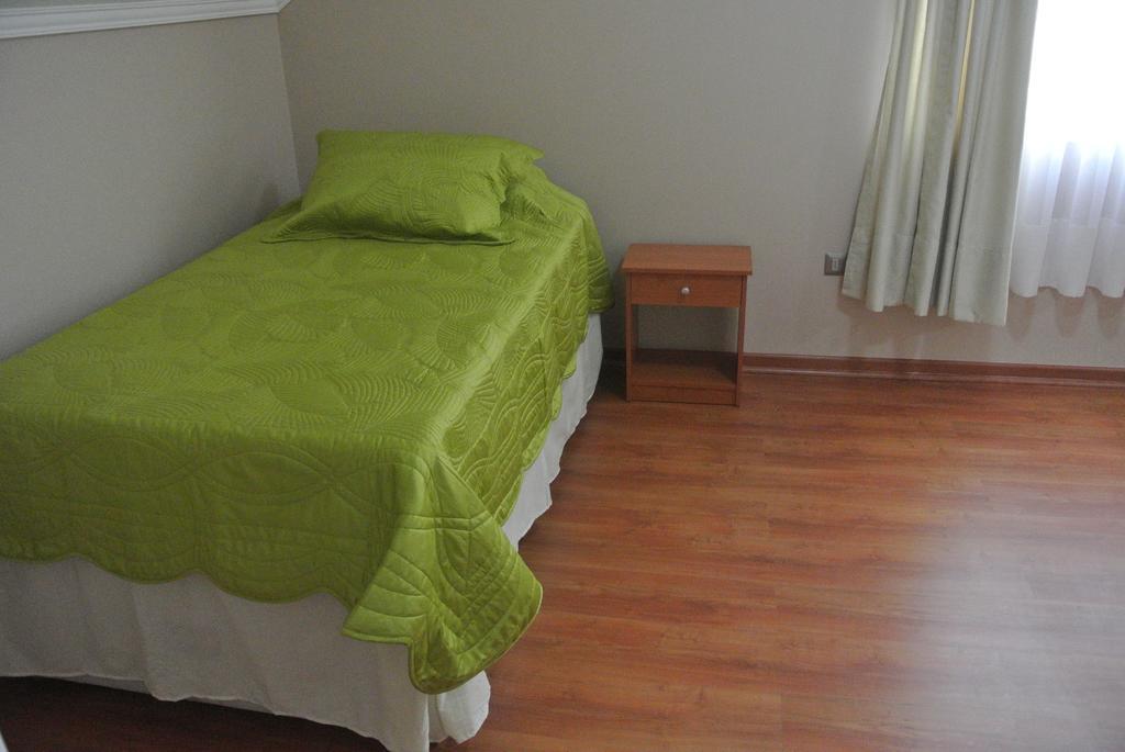 Hostal Solaris Ла-Серена Номер фото